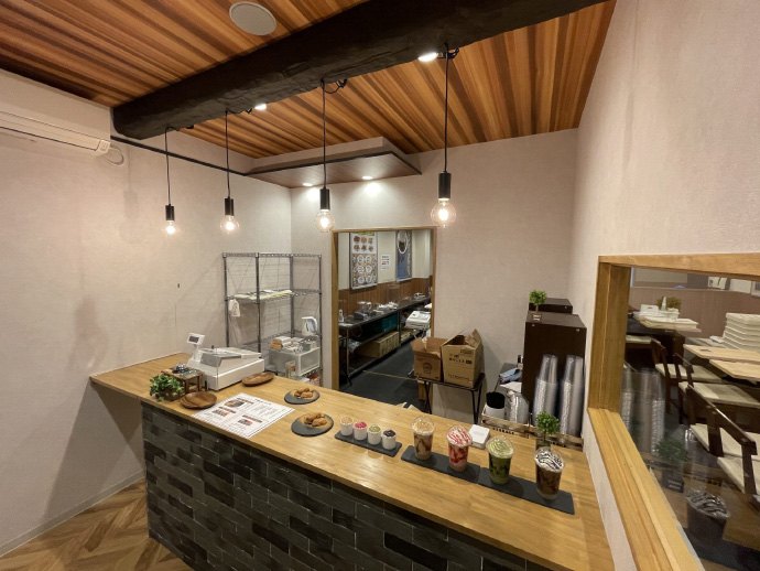 和風・和モダンテイストのカフェのカウンター写真